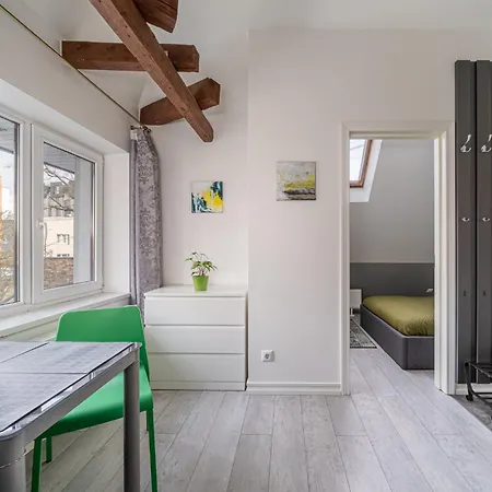 Tallinn Street By Innorental شقة